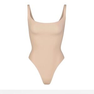 🌻NEW w/tags SKIMS Fits Everybody Square Neck Bodysuit in Mica Size XL